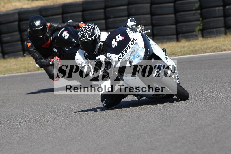 Archiv-2022/50 09.08.2022 MSS und TÖFF Track Day ADR/Gruppe rot/44